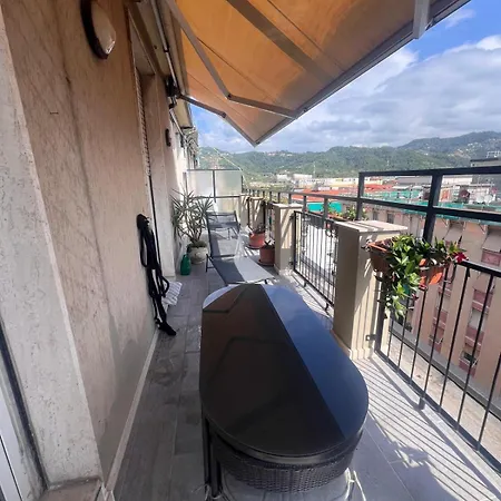Lägenhet Aurum 360 Attico Deluxe La Spezia