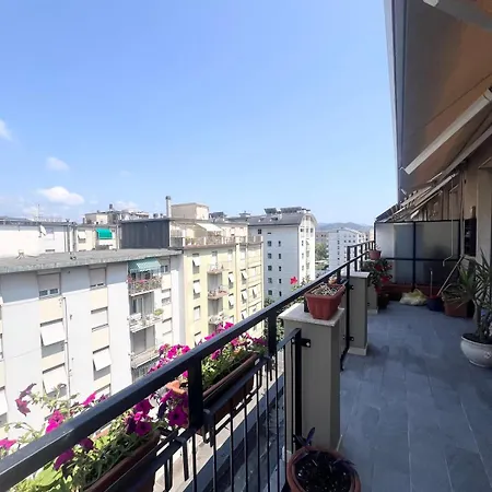 Aurum 360 Attico Deluxe Apartamento La Spezia